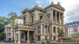 Lesen ohne Unterbrechung: Leseparty in der Villa Clementine am 18. April